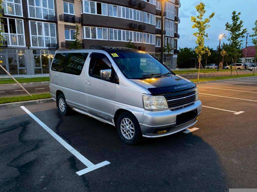 Nissan Elgrand e50 РјРёРЅРёРІСЌРЅ 5 РґРІ