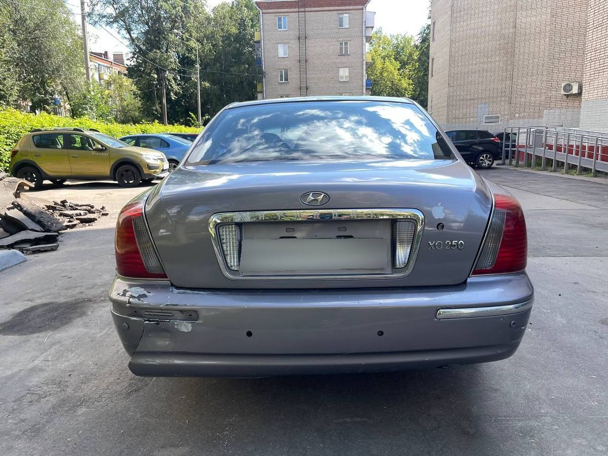 Шильдики Hyundai Grandeur Genesis